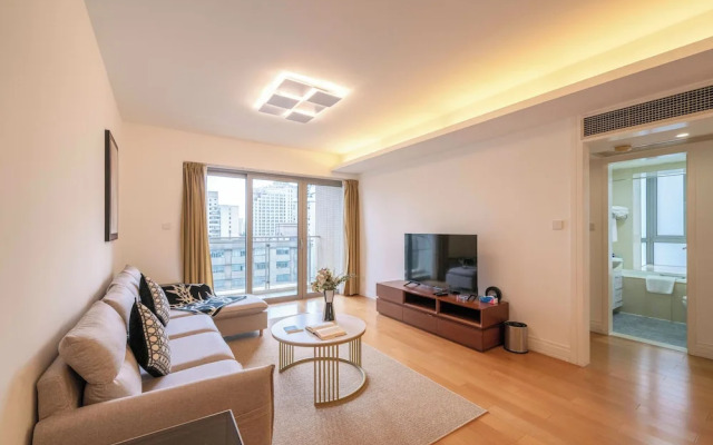 Tyms Family 2BR 1BA Apt Xujiahui Center