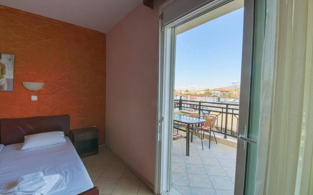 Lina Apartments