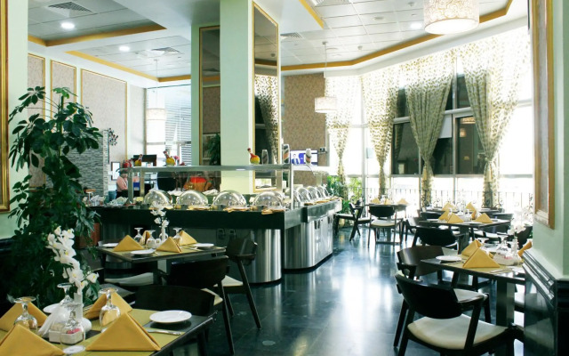 Al Diar Dana Hotel