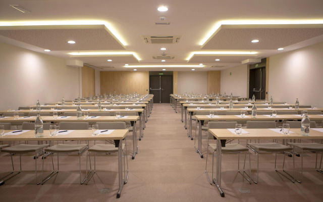 Отель Riu Plaza España