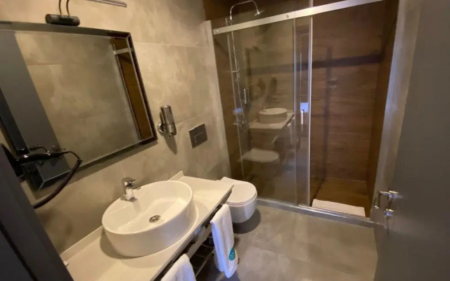 Antik Hotel House