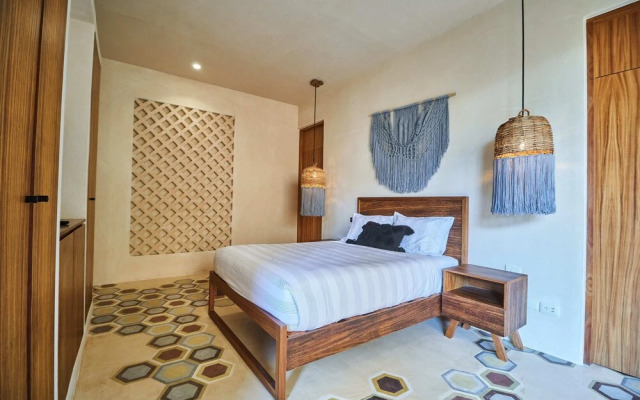 Ikal Tulum 101-102 By Lockey