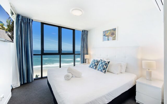 Private 2 Bedroom Ocean View Apartment in Rhapsody