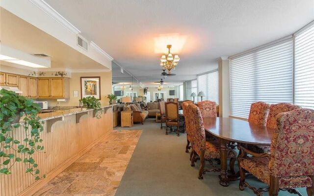 Shores Club 403 - Two Bedroom Condo