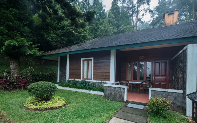 Puncak Pass Resort