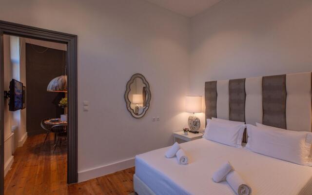 Art Pantheon Apartment (Two-Bedrooms)