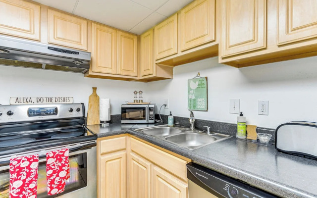 Sea La Vie Condo: Pensacola Beach Access!