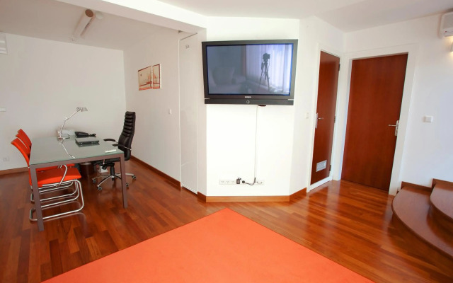 Hotel Creina