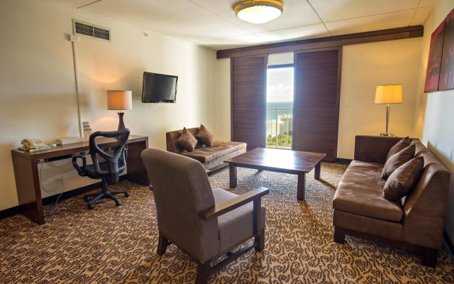 Oceanview Hotel & Residences