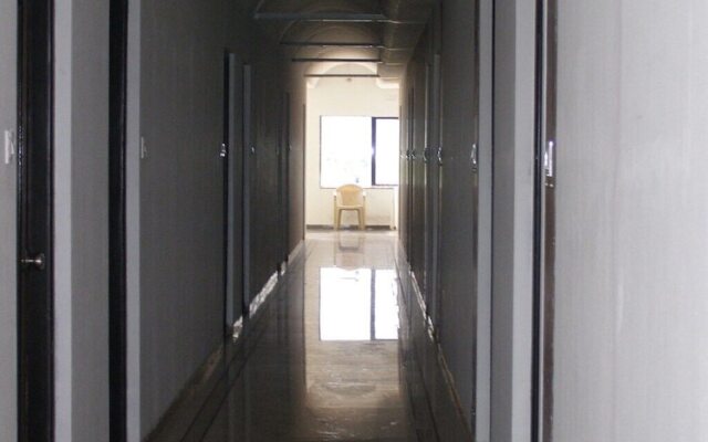 Hotel Sanai Residency