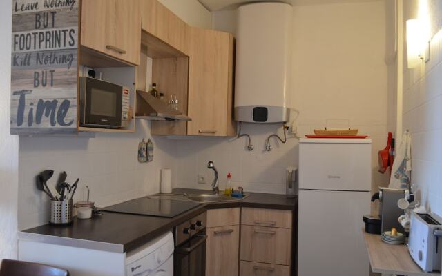 Cozy Apartment in Estoril