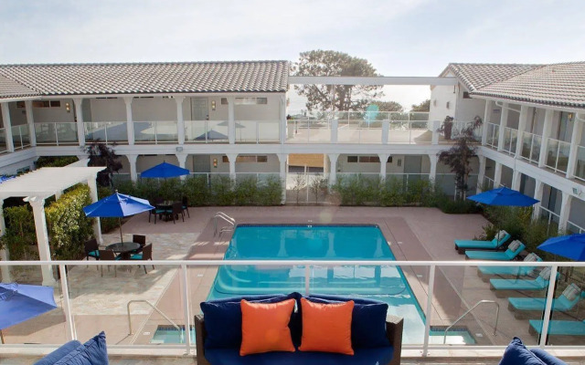 Hotel Indigo San Diego Del Mar by IHG
