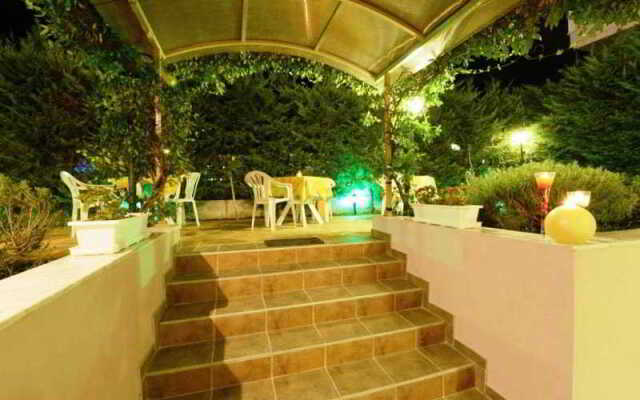 Porto Daliani Studio Apartments