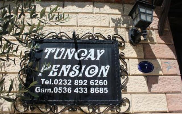 Tuncay Pension