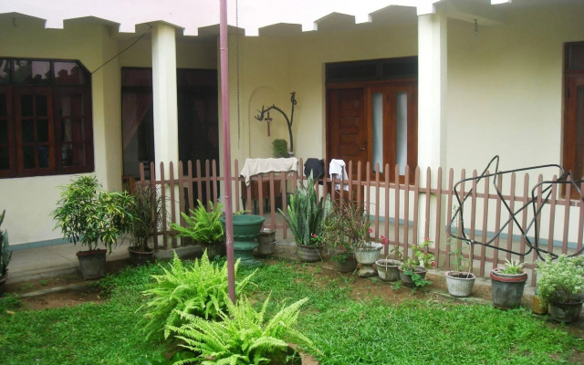 Sri Lak Inn