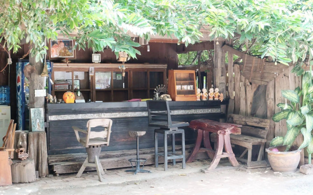 Baan Eve Guesthouse