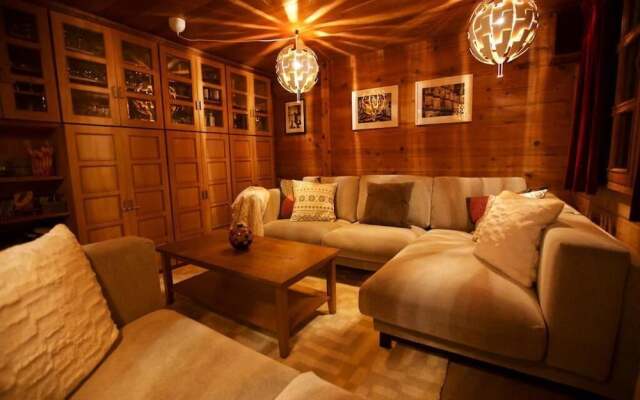 Snowball Chalet at Madarao Mountain