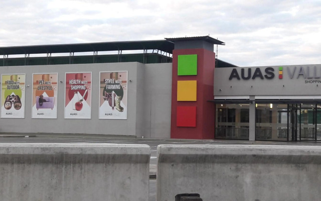 Self-catering Studio, Unit 6 on Krupp