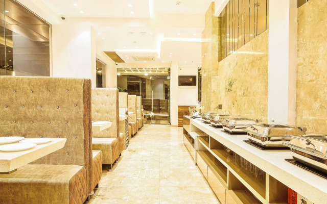 Hotel Auris & Banquets, Mumbai International Airport