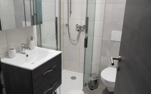Dotis Apartman Tata
