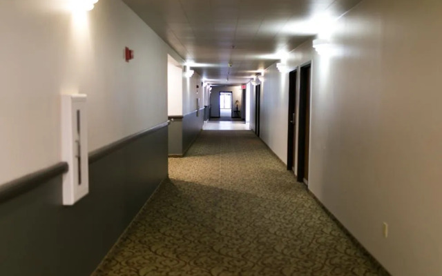 Seaport Inn and Suites