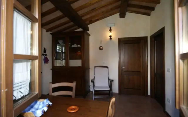 Apartment in Montone With Pool & Garden
