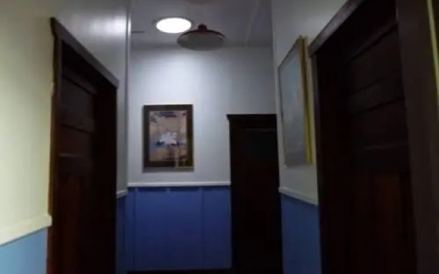 Albany Discovery Inn