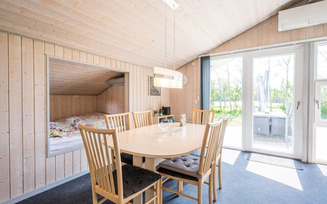 4 Person Holiday Home in Hemmet