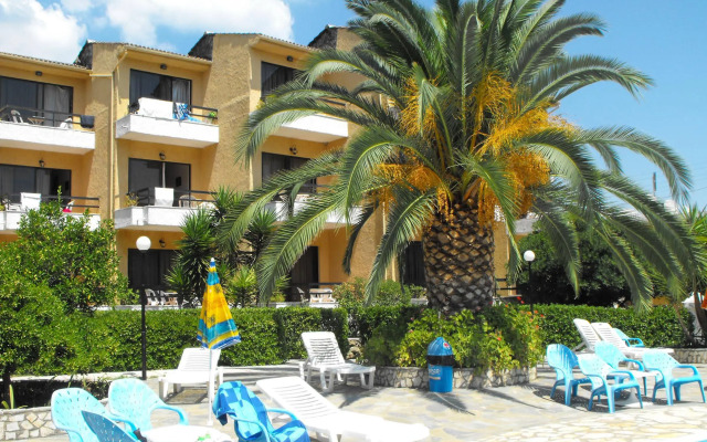 Le Mirage Hotel