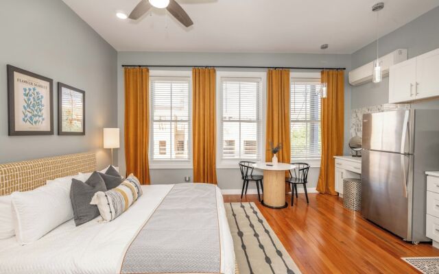 Findlay Market Suite 4