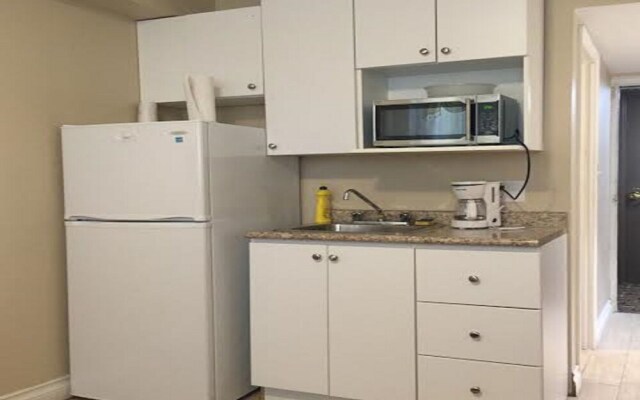 Alisa Guest Home - Suites