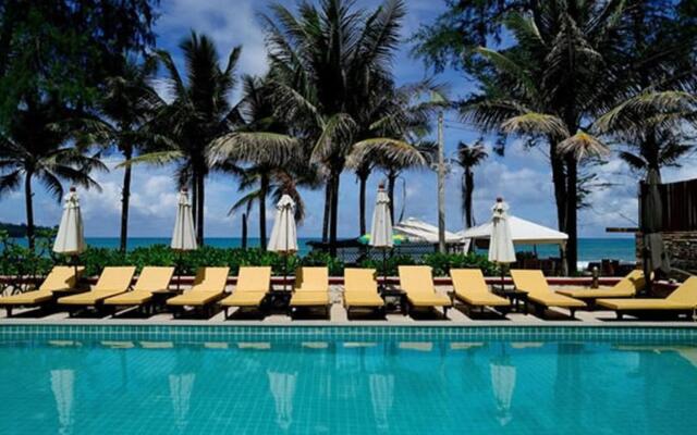 Kamala Beachfront Apartment