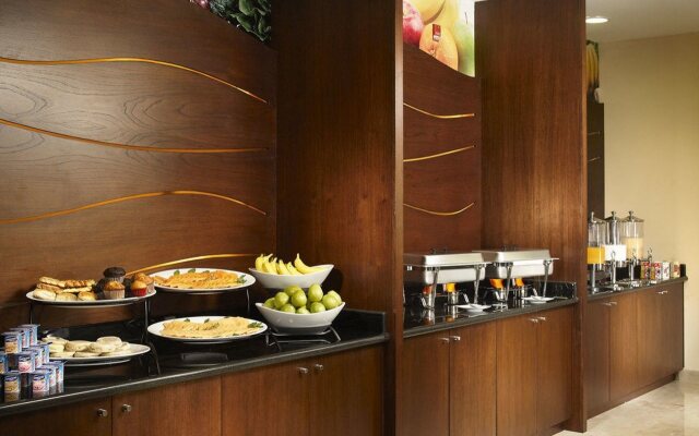 Fairfield by Marriott Los Cabos