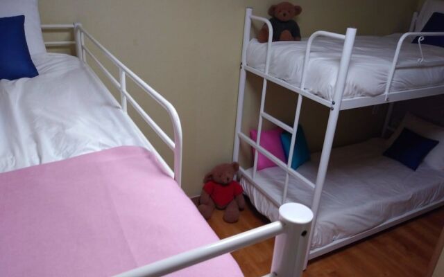 Coco Guesthouse - Hostel