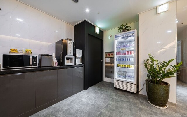 Dongtan Hotel Amor
