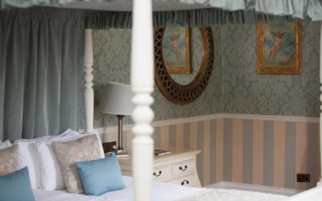 Shendish Manor Hotel & Golf Course