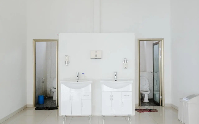 Hotel O Batu near Jatim Park formerly Villa Bukit Panderman Residence