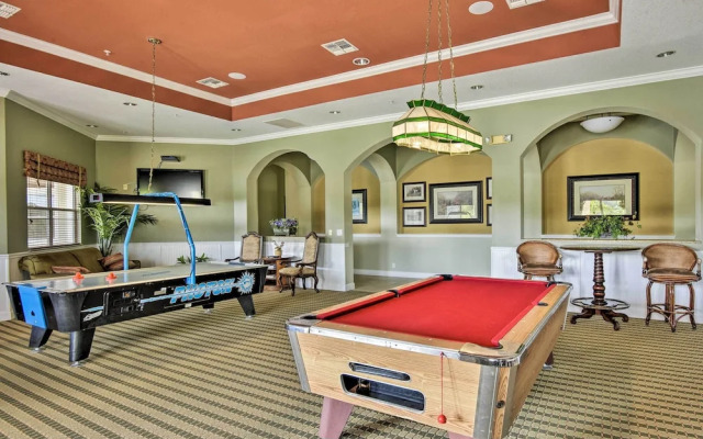 Pool, Hot Tub & Theatre Access: Kissimmee Gem