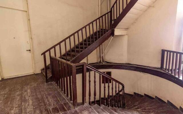 Безупречные апартаменты с двумя спальнями в центре Тбилиси