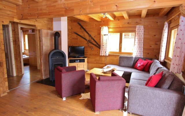 Modern Chalet with Hot Tub in Krimml