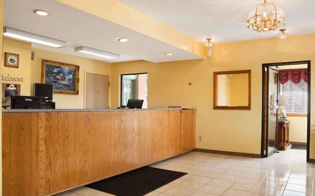 Days Inn Wichita West