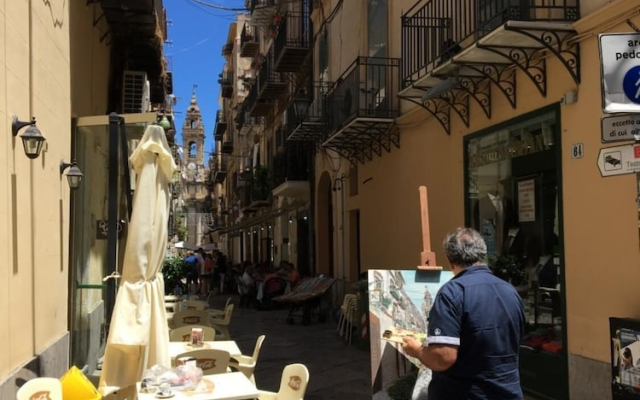 Teatro Massimo Apartments
