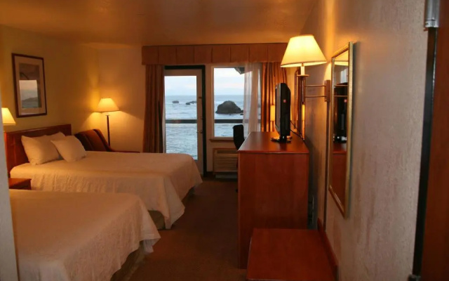 Oceanfront Lodge