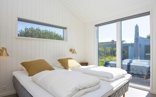 6 Person Holiday Home in Juelsminde-by Traum