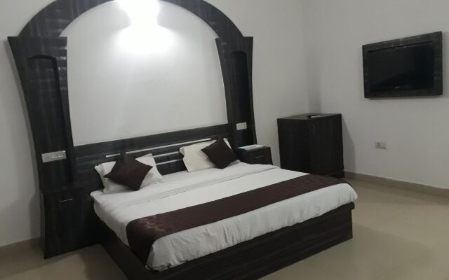 Hotel Vivek Inn by Mtmc Rooms