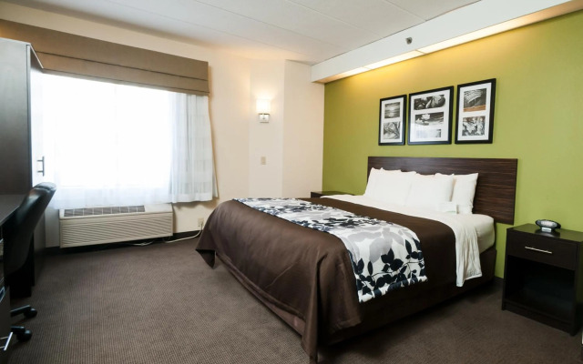 Sleep Inn & Suites
