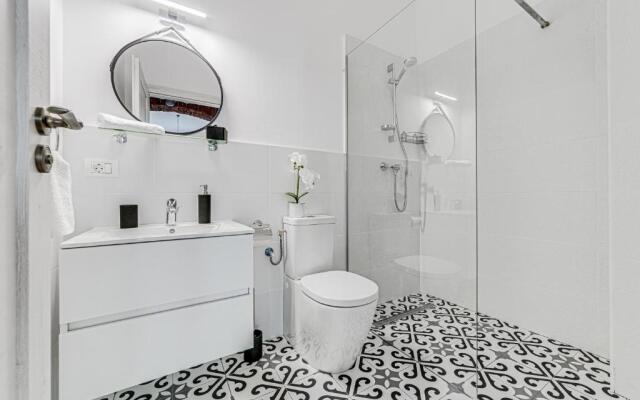 ARI Central Apartment 2