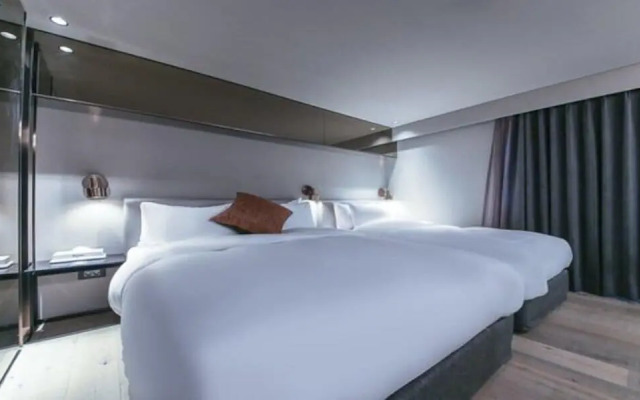 Sillim Dominic Hotel