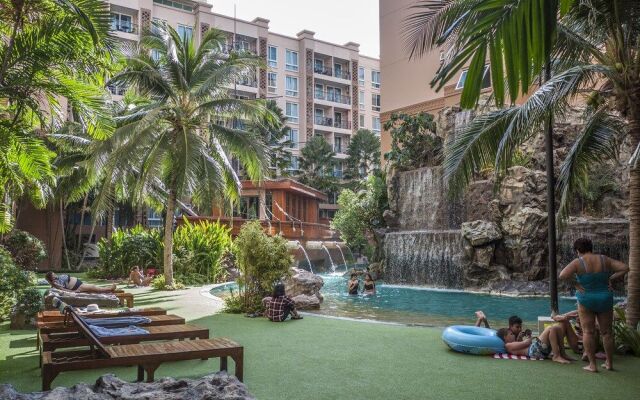 Atlantis Condo Resort
