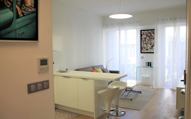 Viva Riviera Modern Brand New 1 Bedroom Palais Foch - Hotel in Cannes - Photo 3